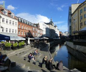 Die gemütliche Stadt Aarhus in Jütland, Dänemark, entdecken
